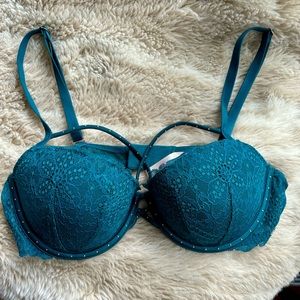 PINK Victoria’s Secret Date Push Up Strappy Bra